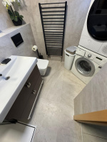  Hotová renovace koupelny – vinylová podlaha Bukoma STONE U-CLICK XL Pískovec Světlý 13